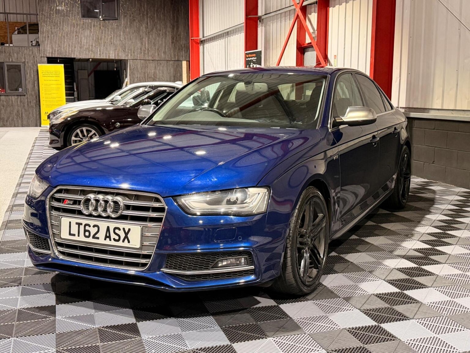 Used Audi S4 2012 for sale - 77864895: Photo 5