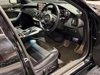 Used Kia Stinger 2018 for sale - 78222970: Photo