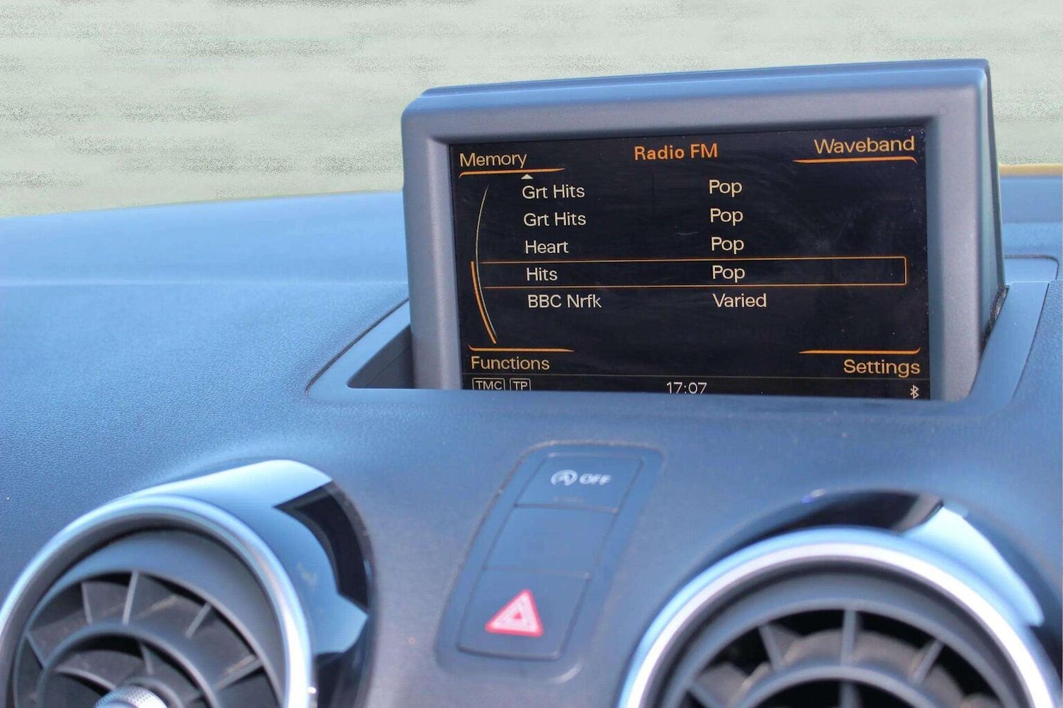 Vehicle 29