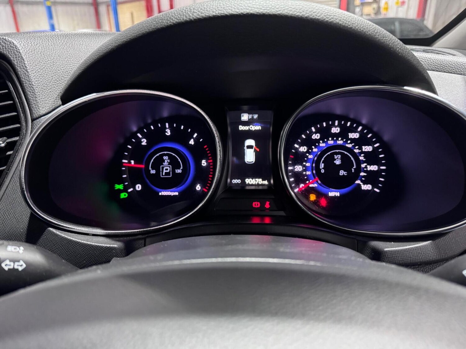 Used Hyundai Santa Fe 2013 for sale - 76329773: Photo 18