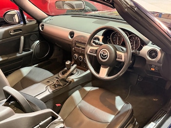 Used Mazda MX-5 2011 for sale - 78604905: Photo
