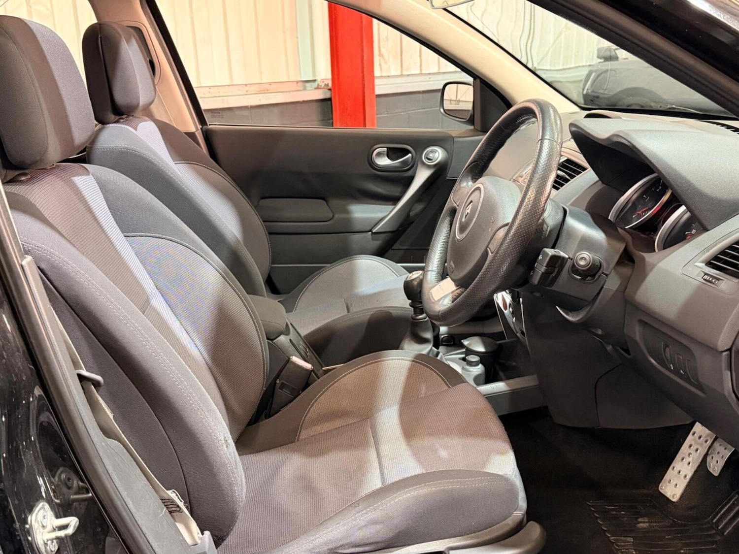 Used Renault Megane 2007 for sale - 78141076: Photo 13