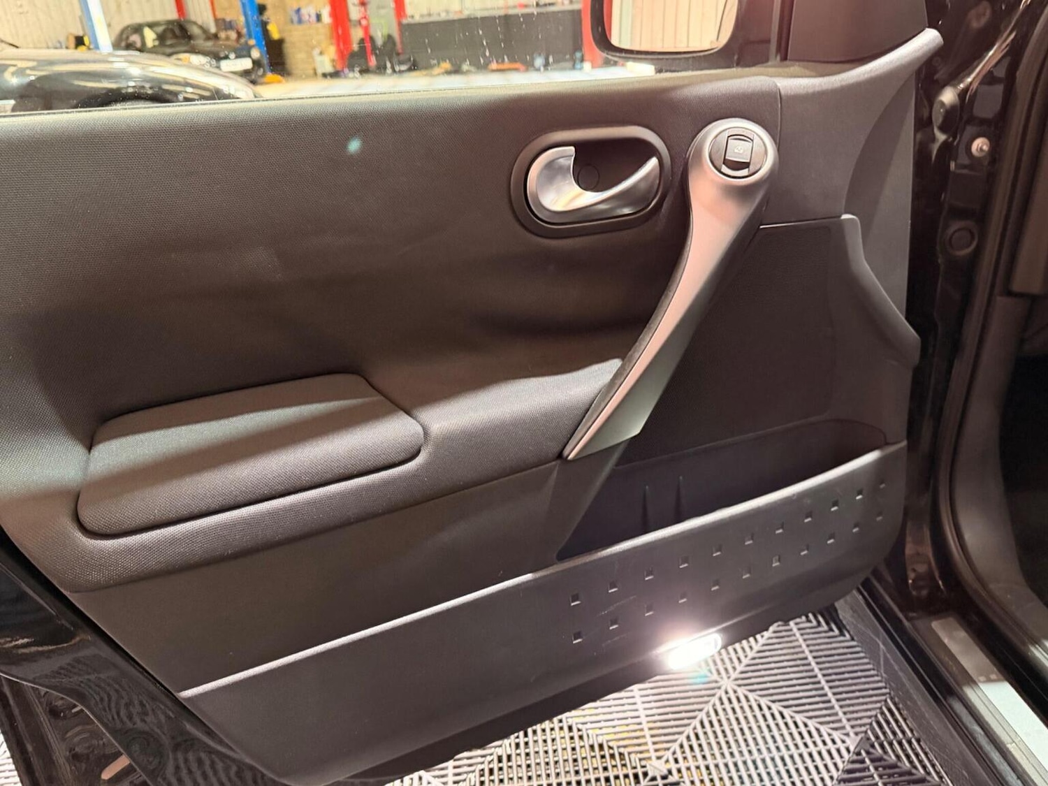 Used Renault Megane 2007 for sale - 78141076: Photo 28