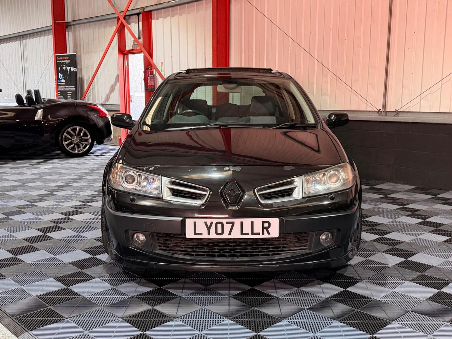 Used Renault Megane 2007 for sale - 78141076: Photo 4