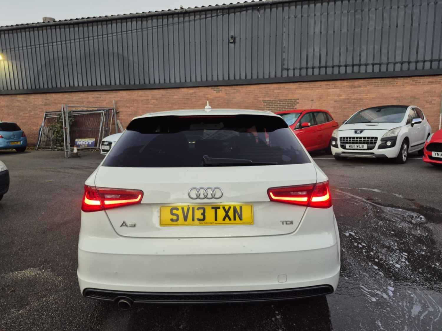 Used Audi A3 2013 for sale - 76611228: Photo 5