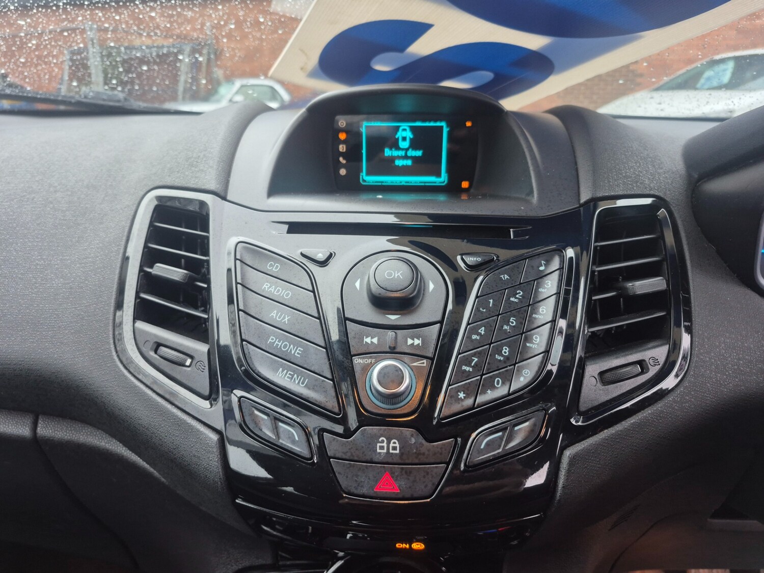 Used Ford Fiesta 2013 for sale - 77532164: Photo 19