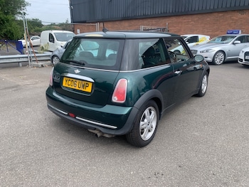 Used MINI Hatch 2006 for sale - 75391044: Photo