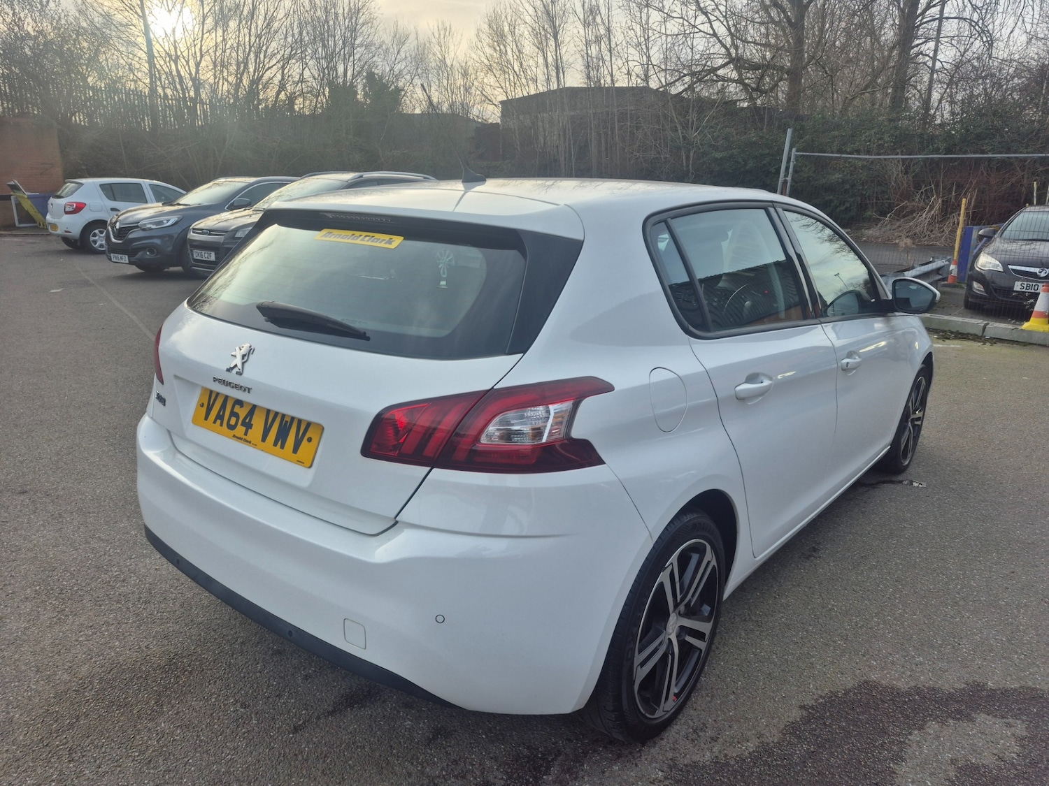 Used Peugeot 308 2015 for sale - 77581550: Photo 6