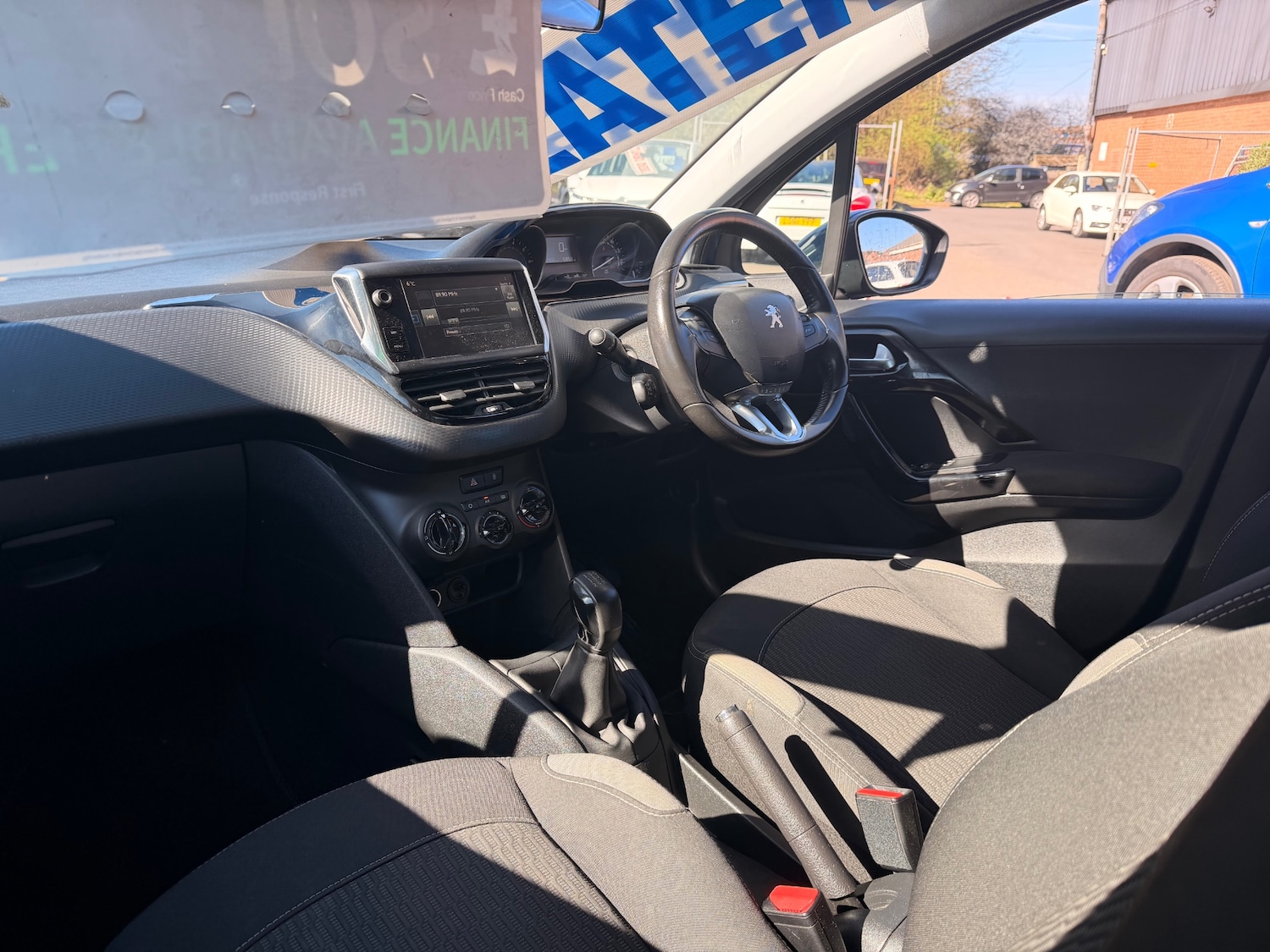 Used Peugeot 208 2016 for sale - 78026046: Photo 8