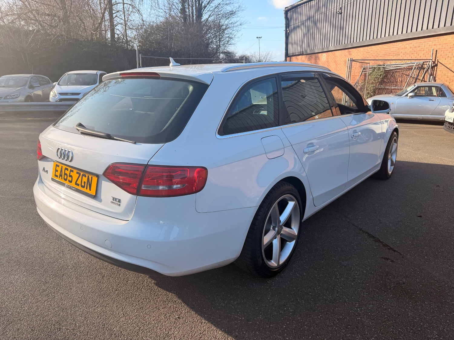 Used Audi A4 2015 for sale - 77833321: Photo 5