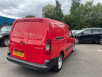 Used Peugeot Partner 2016 for sale - 79456973: Photo