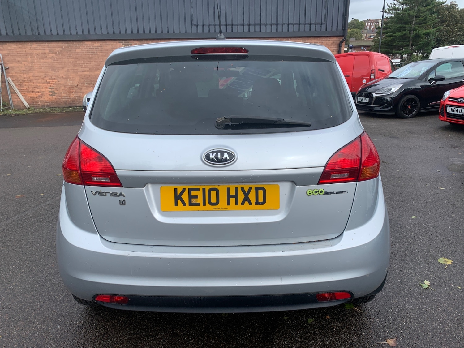 Used Kia Venga 2010 for sale - 76170941: Photo 5