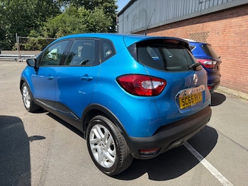 Used Renault Captur 2015 for sale - 79005057: Photo