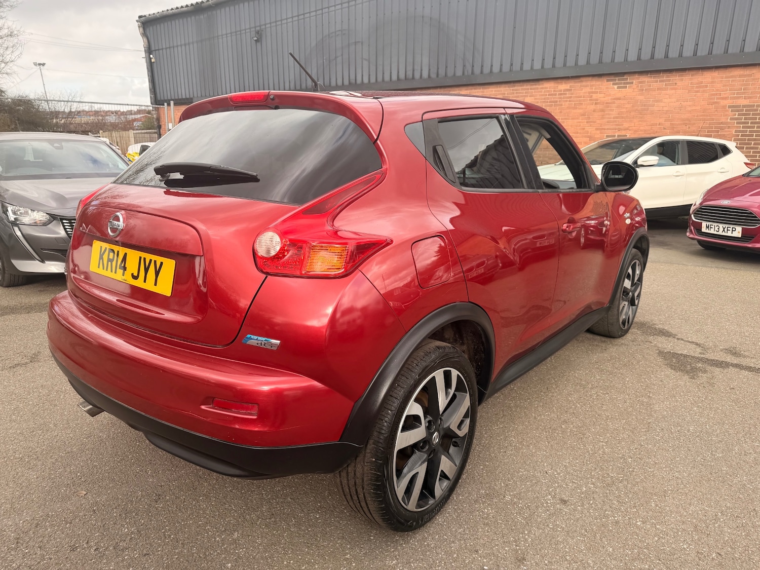 Used Nissan Juke 2014 for sale - 77830477: Photo 10