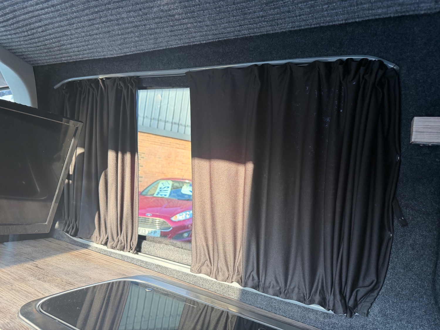 Used Volkswagen Transporter 2011 for sale - 77758859: Photo 23