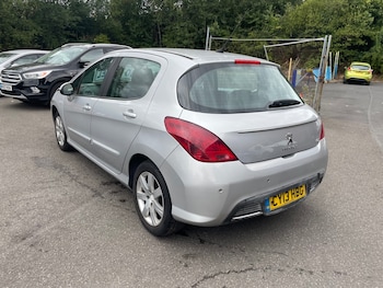 Used Peugeot 308 2013 for sale - 79456811: Photo