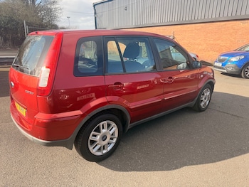 Used Ford Fusion 2007 for sale - 78040579: Photo