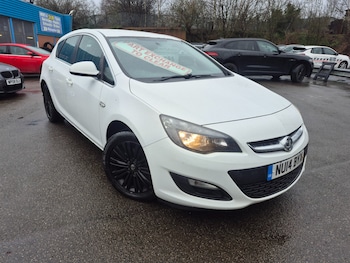 2014 (14) - 1.7 CDTi 16V ecoFLEX Excite 5dr