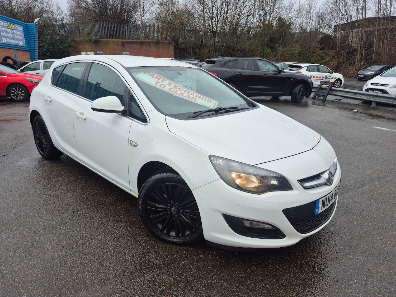 Used Vauxhall Astra 2014 for sale - 77543881: Photo 2
