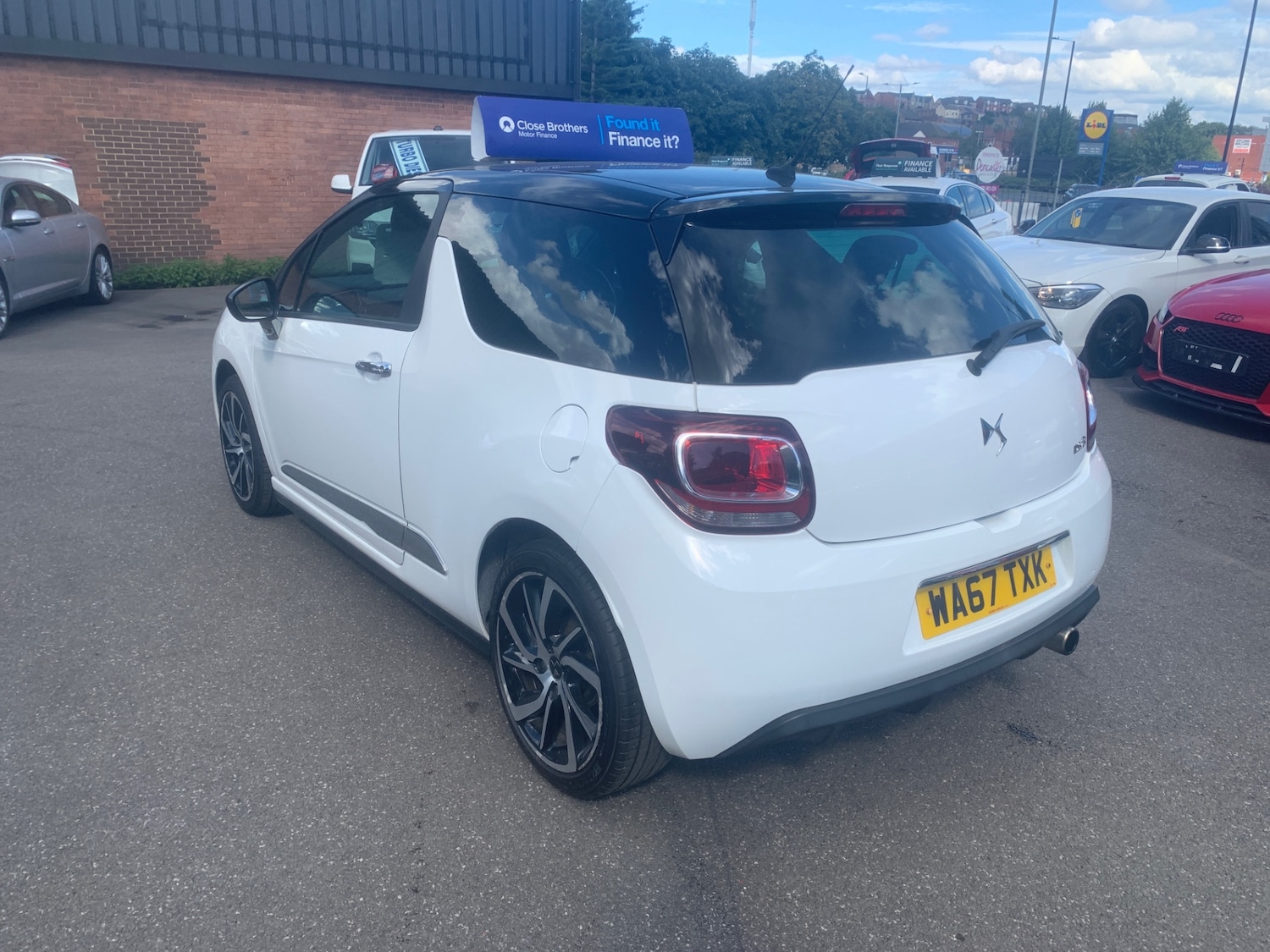 Vehicle 3