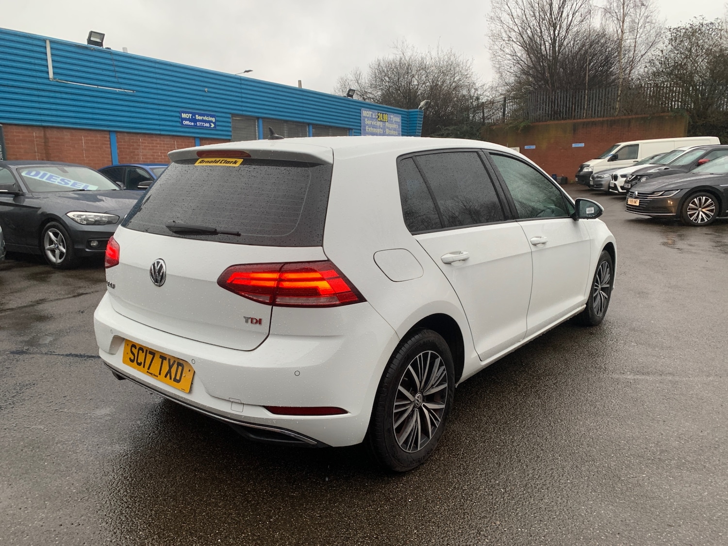 Used Volkswagen Golf 2017 for sale - 77272675: Photo 5