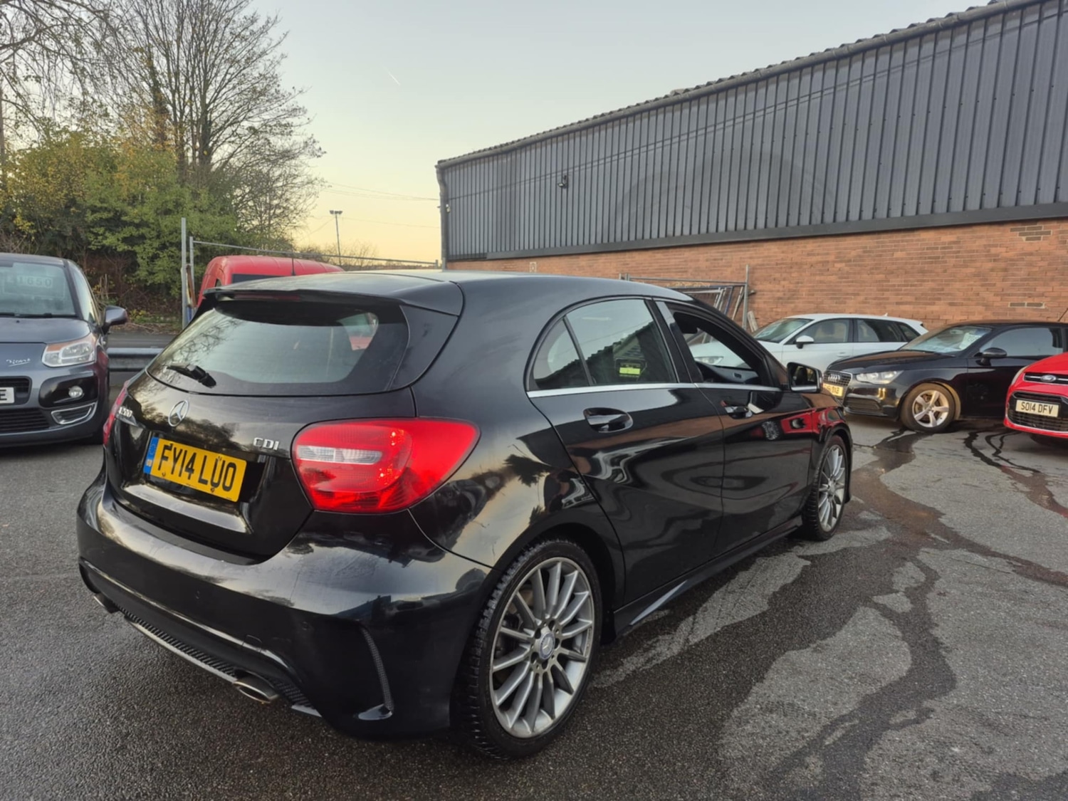 Used Mercedes-Benz A-Class 2014 for sale - 76611221: Photo 4