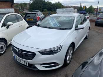 2017 (67) - 1.6 Turbo D ecoTec SRi Nav 5dr