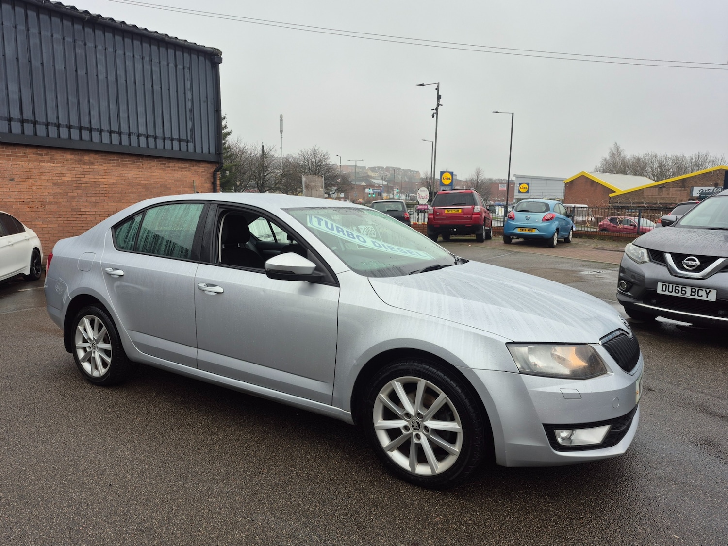 Used Skoda Octavia 2013 for sale - 77501861: Photo 2