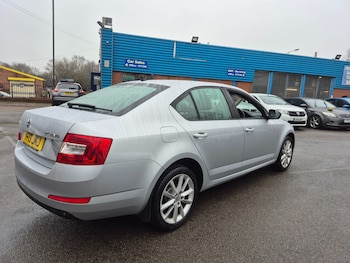 Used Skoda Octavia 2013 for sale - 77501861: Photo