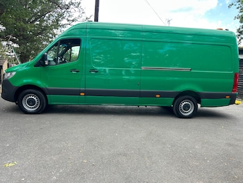 Used Mercedes-Benz Sprinter 2023 for sale - 79348321: Photo