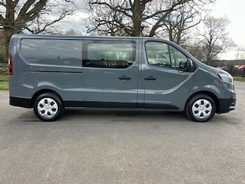 Used Renault Trafic 2024 for sale - 79062779: Photo