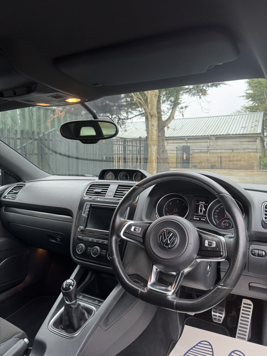 Used Volkswagen Scirocco 2016 for sale - 77656390: Photo 12