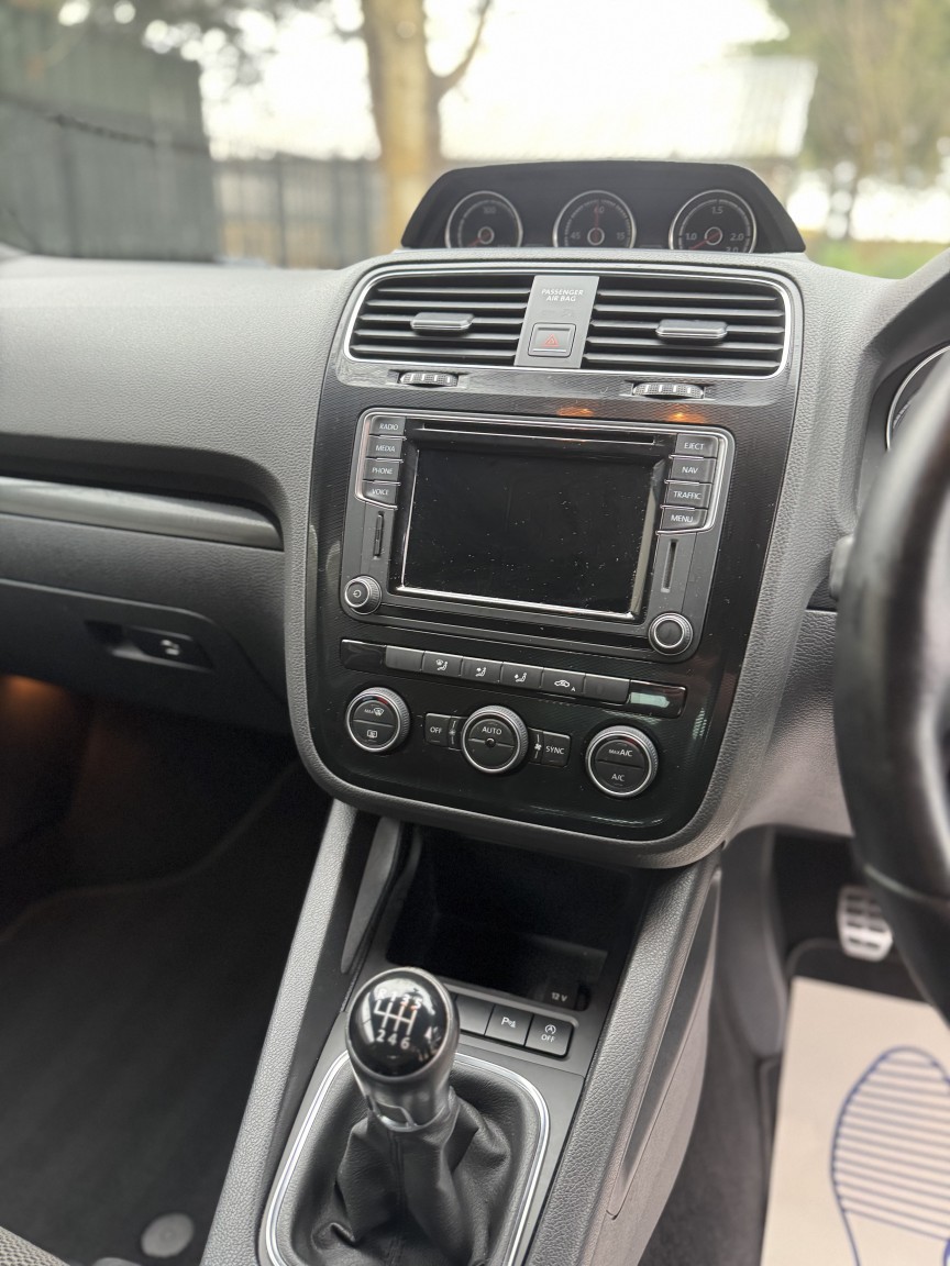 Used Volkswagen Scirocco 2016 for sale - 77656390: Photo 14