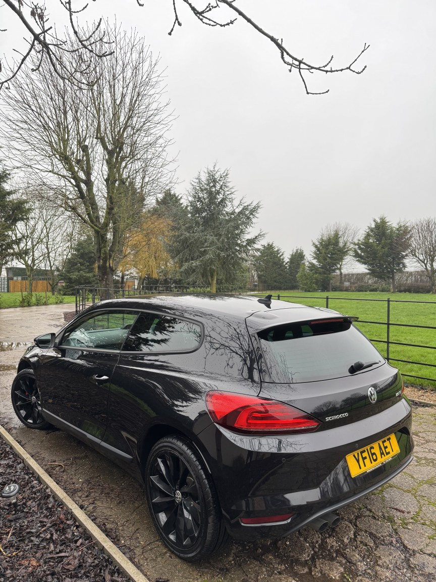 Used Volkswagen Scirocco 2016 for sale - 77656390: Photo 5