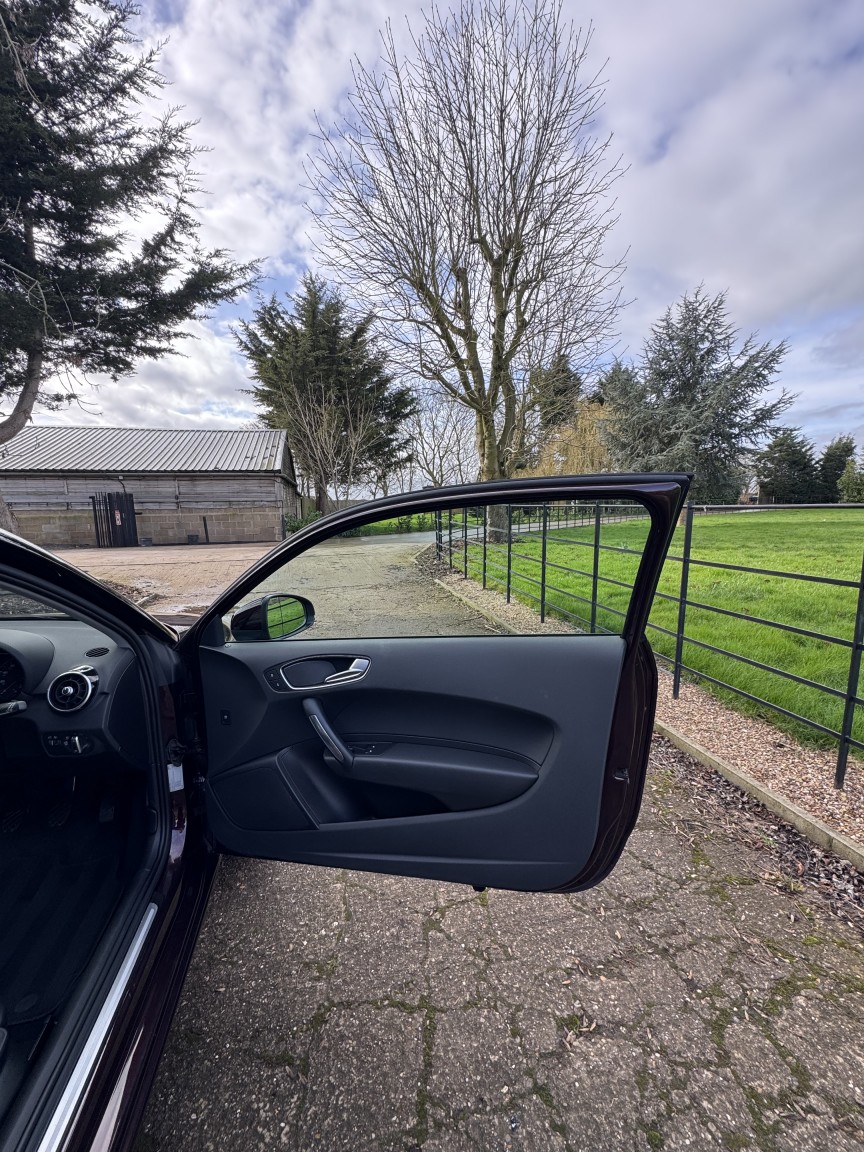 Used Audi A1 2013 for sale - 77656275: Photo 14