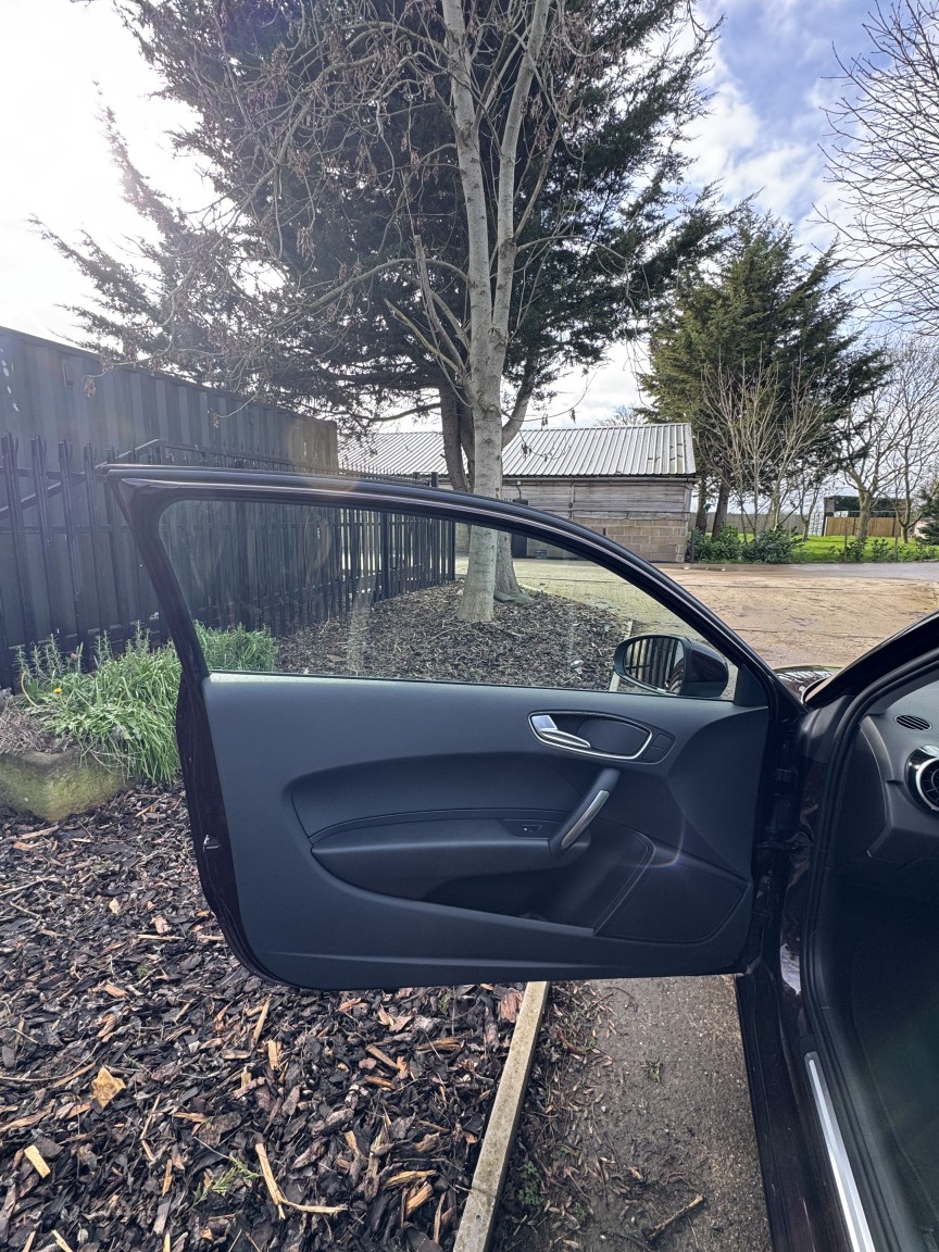 Used Audi A1 2013 for sale - 77656275: Photo 19