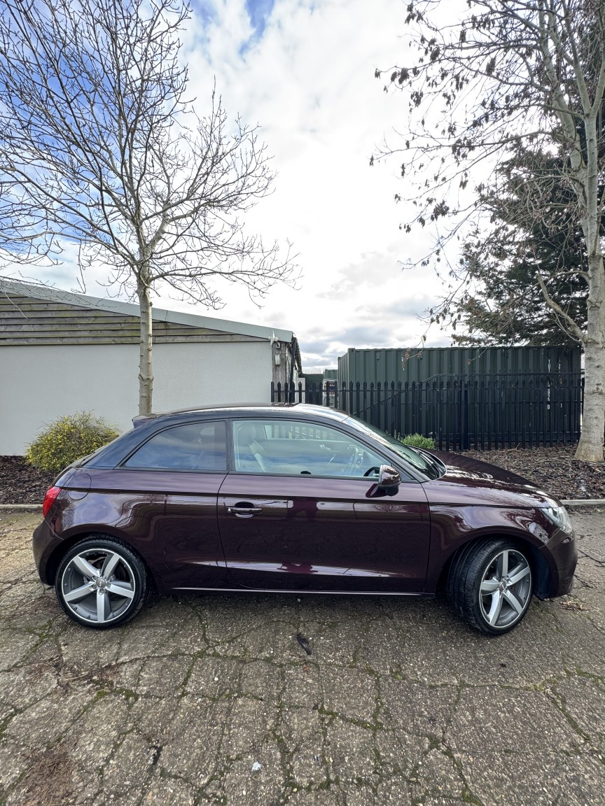 Used Audi A1 2013 for sale - 77656275: Photo 9