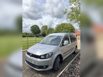 Used Volkswagen Caddy Maxi Life 2013 for sale - 78840990: Photo
