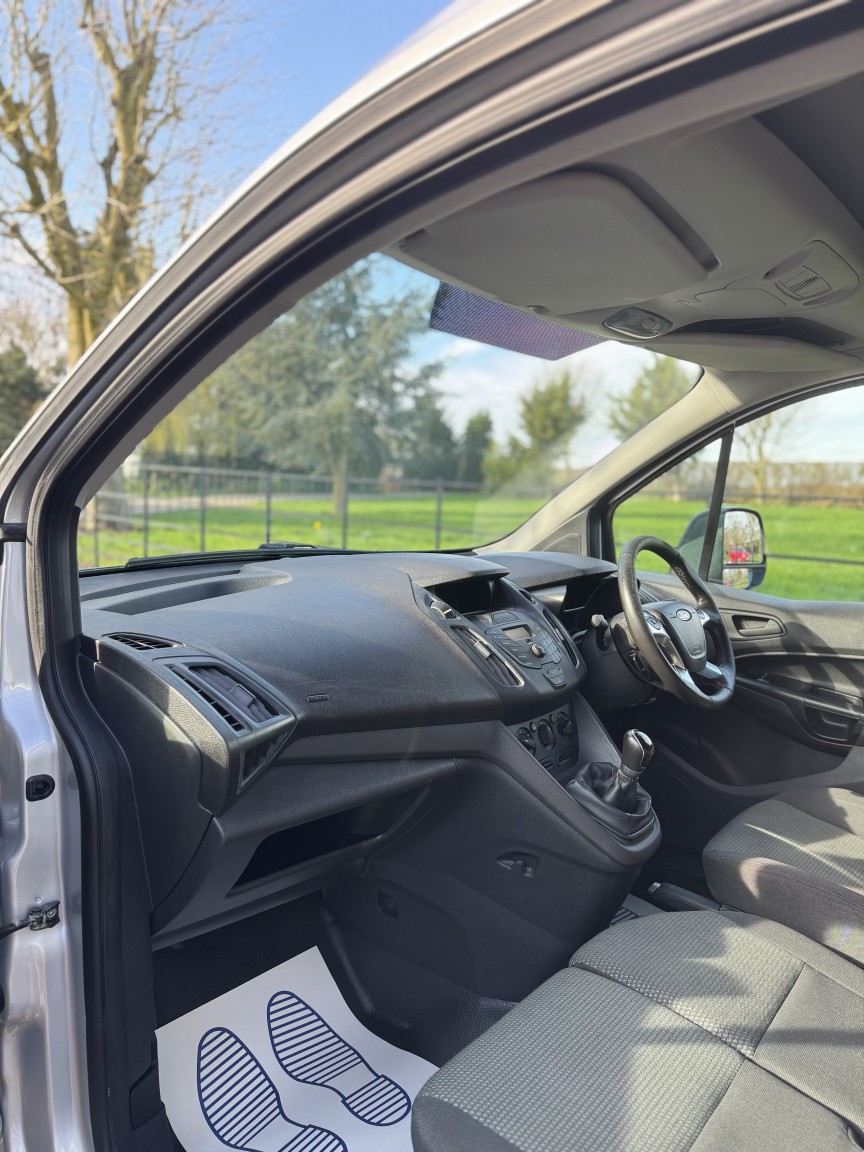 Used Ford Transit Connect 2016 for sale - 78004531: Photo 17