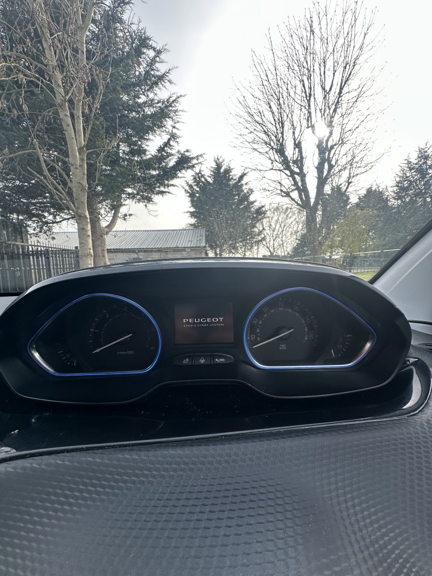 Used Peugeot 2008 2015 for sale - 77968668: Photo 20