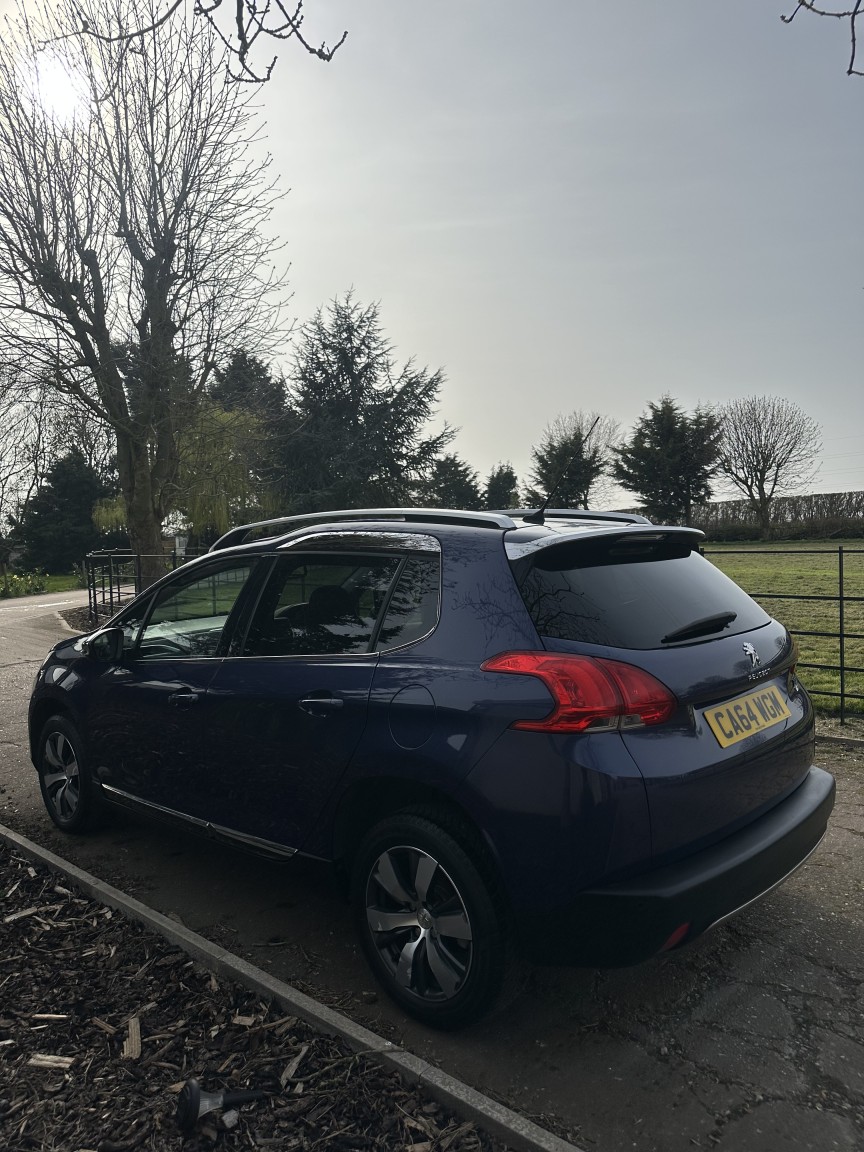 Used Peugeot 2008 2015 for sale - 77968668: Photo 5