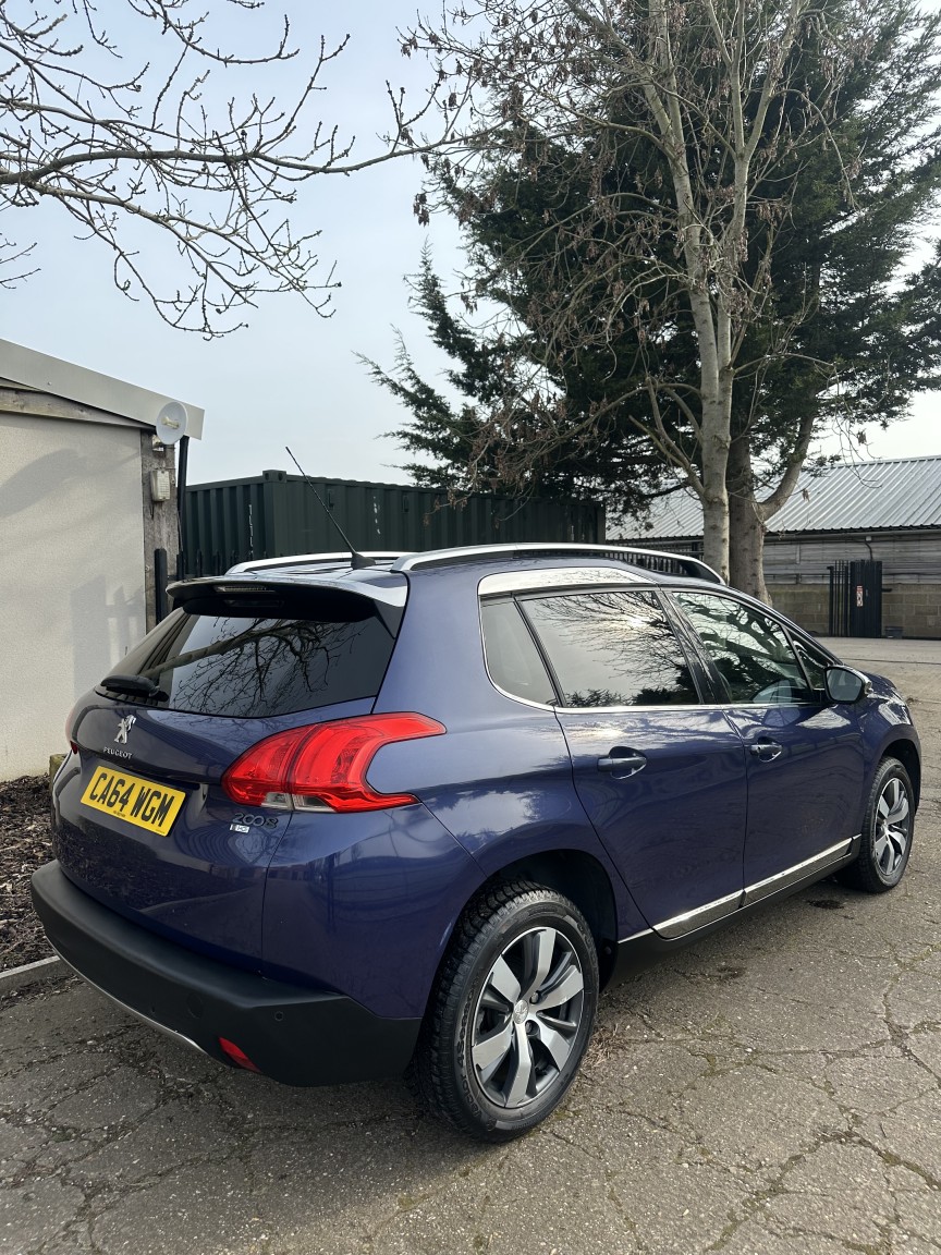 Used Peugeot 2008 2015 for sale - 77968668: Photo 8