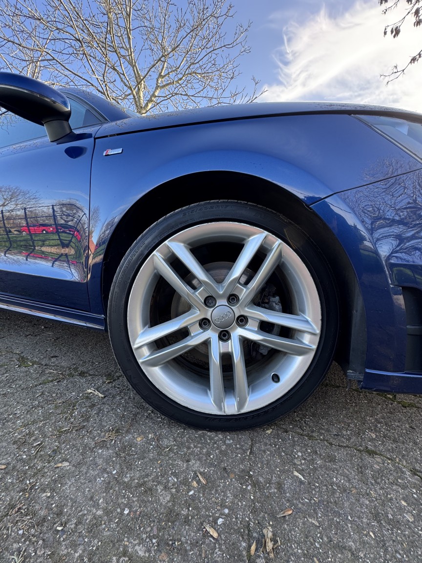 Used Audi A1 2012 for sale - 77931316: Photo 10