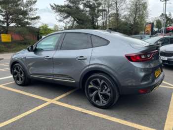 Used Renault Arkana 2023 for sale - 74367400: Photo