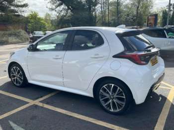 Used Toyota Yaris 2023 for sale - 74413031: Photo