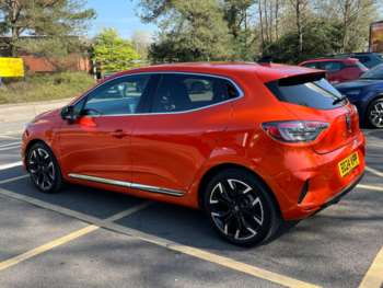 Used Renault Clio 2024 for sale - 74339928: Photo