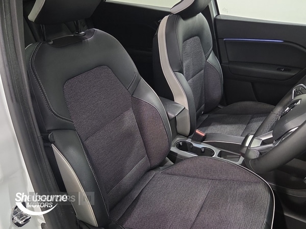 Used Renault Captur 2023 for sale - 77884253: Photo 37