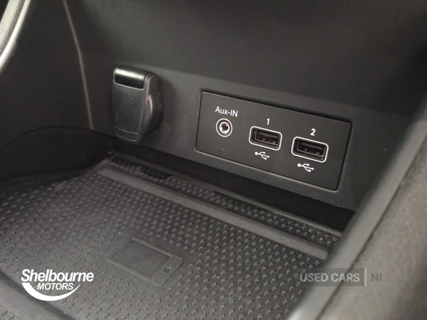 Used Renault Captur 2023 for sale - 77884253: Photo 43