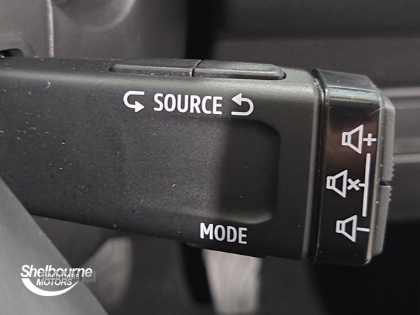 Used Renault Captur 2022 for sale - 76965927: Photo 10