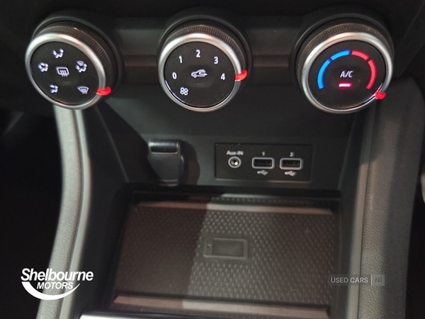 Used Renault Captur 2022 for sale - 76965927: Photo 17